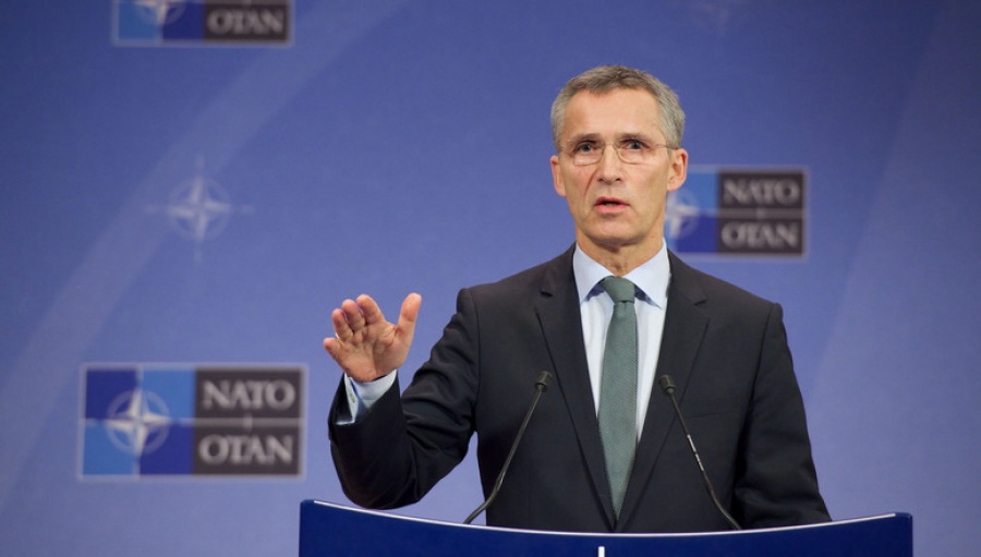 Stoltenberg (ΝΑΤΟ): Καλώ και τη Γερμανία να αυξήσει τις αμυντικές της δαπάνες