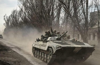 H Ρωσία θα συνεχίσει τη δημιουργία αποστρατιωτικοποιημένης ζώνης έως ότου η Ουκρανία σταματήσει τους βομβαρδισμούς