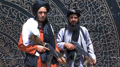 Οι Ταλιμπάν απαγορεύουν στις γυναίκες τα αεροπορικά ταξίδια χωρίς άνδρα συνοδό - Χωριστά γυναίκες - άντρες στα πάρκα ψυχαγωγίας