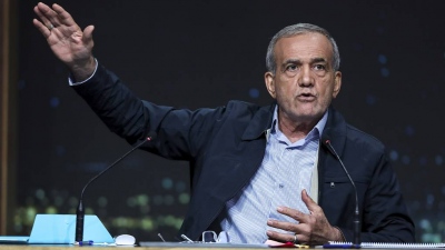 Ο μεταρρυθμιστής Pezeshkian προηγείται στον πρώτο γύρο των προεδρικών εκλογών του Ιράν και με αποχή - ρεκόρ 40%