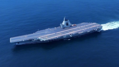 Επίδειξη ισχύος από την Κίνα - Αεροπλανοφόρο περνάει από το Στενό της Ταϊβάν κατά τη διάρκεια ασκήσεων