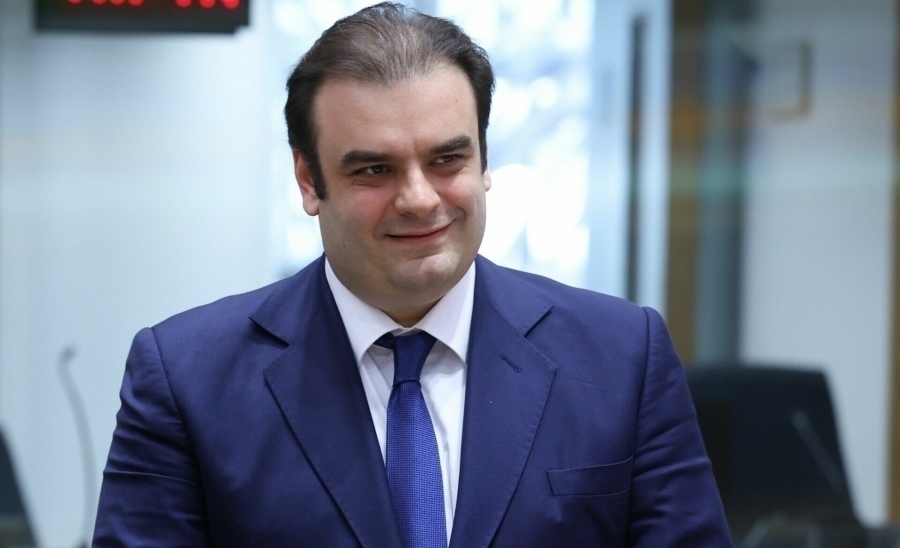 Πιερρακάκης από Ουάσινγκτον: Χαμηλότερη ανάπτυξη και υψηλότερος πληθωρισμός στην Ευρώπη - Θετικά μηνύματα για την ελληνική οικονομία