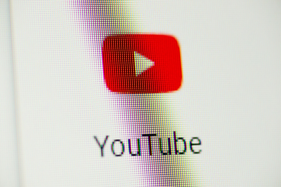 «Έπεσε» το YouTube