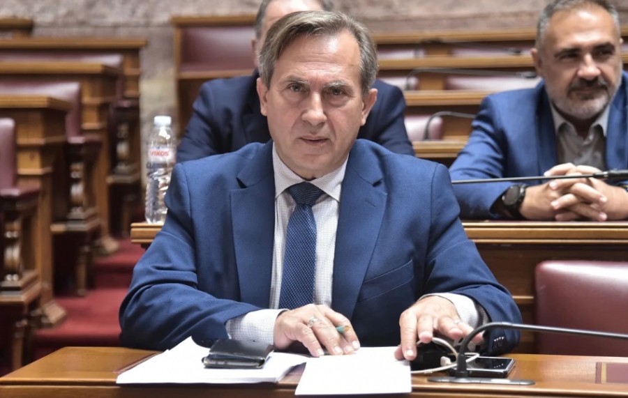 Βρεττός για Κασιδιάρη: Τις αποφάσεις για την πολιτική μου πορεία θα τις ανακοινώσω με τον θεσμικό τρόπο που αρμόζει