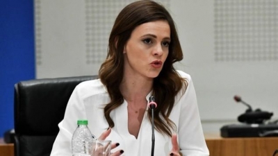 Αχτσιόγλου (ΣΥΡΙΖΑ): Η κυβέρνηση μεθοδεύει εν κρυπτώ 35.000 πλειστηριασμούς