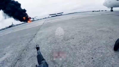 Όταν οι Ρώσοι συγκλόνισαν το Κίεβο - Στη δημοσιότητα ντοκουμέντο από την απόβαση στο Gostomel το 2022 (vid)