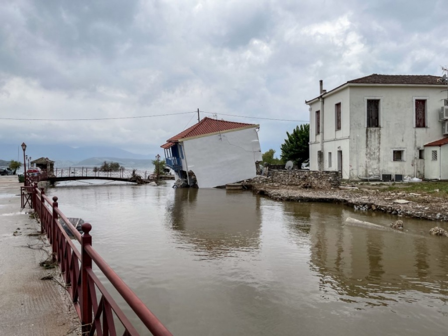 Ασφαλιστικές στο … άβατο της κυβέρνησης και της παρανομίας - Η ασφάλιση φυσικών καταστροφών στον αέρα