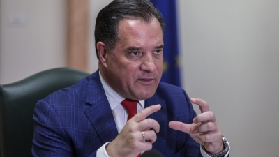 Ο Γεωργιάδης αμφισβητεί τη ΓΣΕΕ για την αγοραστική δύναμη: Σε αυτές τις γιορτές είδατε μιζέρια γύρω σας;