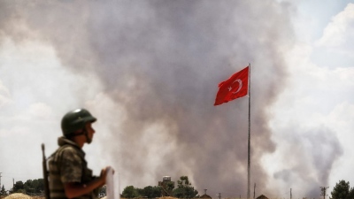 Επίθεση Κούρδων σε τουρκική βάση στη βόρεια Συρία