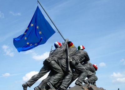 Ευρώπη... χάος - Η Γαλλία λέει όχι σε γερμανικό σχέδιο για εμπλοκή Λονδίνου σε κοινές αγορές όπλων - Αντιπρόταση Βρετανίας