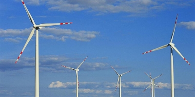 EE: Εγκρίθηκαν τα έργα ΑΠΕ σε μη διασυνδεδεμένα νησιά στην Ελλάδα - Στα 1,47 δισ. το κόστος