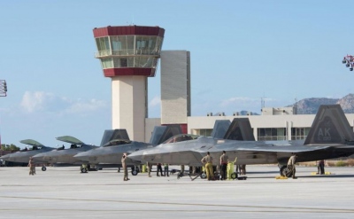 Κλείνει η βάση των ΗΠΑ στη Σούδα μετά τις απειλές από τους Φρουρούς της Επανάστασης