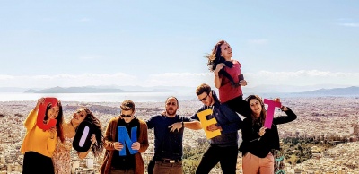 Η Αθήνα στέλνει μήνυμα για την κλιματική αλλαγή κατασκευάζοντας το μεγαλύτερο μωσαϊκό από ανακυκλώσιμα υλικά