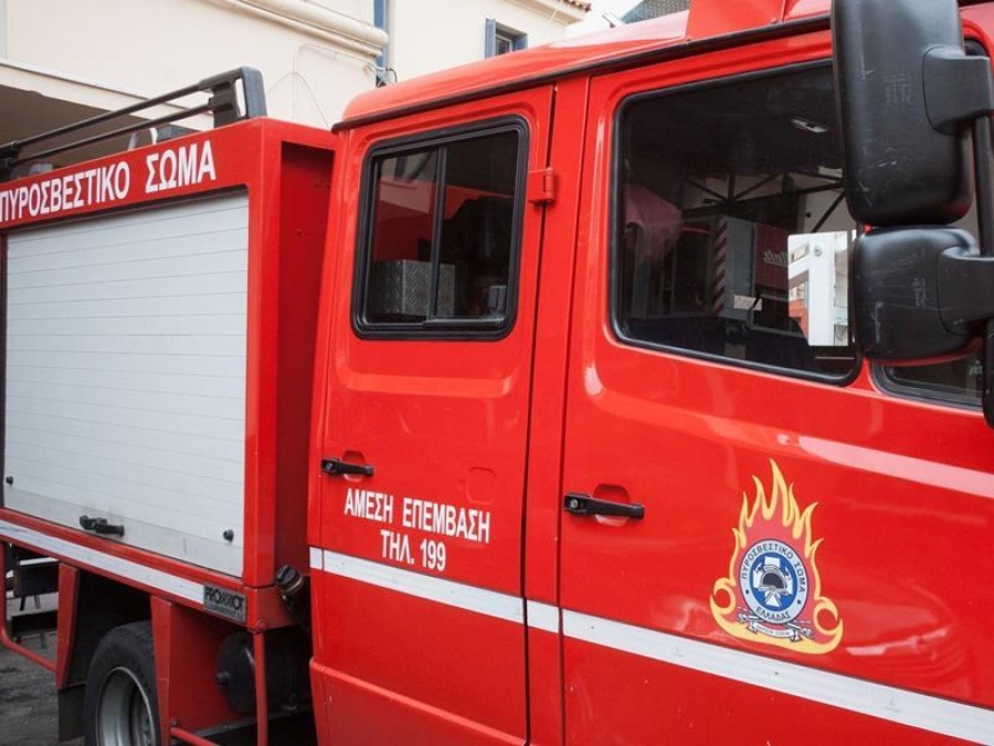 Θεσσαλονίκη: Φωτιά σε διαμέρισμα – Οι πυροσβέστες απεγκλώβισαν έναν 14χρονο