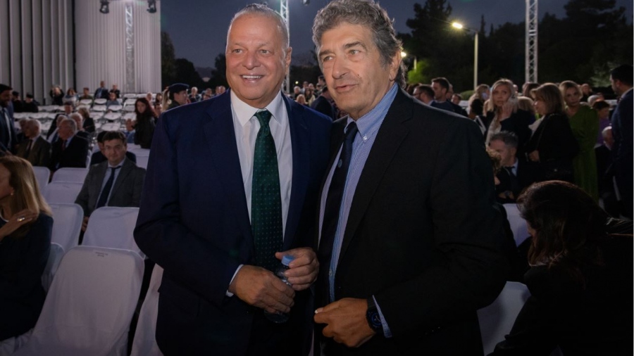 Η METLEN παρέδωσε στο ΥΠΕΘΑ τη νέα βιοκλιματική πρόσοψη - Μυτιληναίος: Ανταποκριθήκαμε σε αυτονόητο πατριωτικό καθήκον