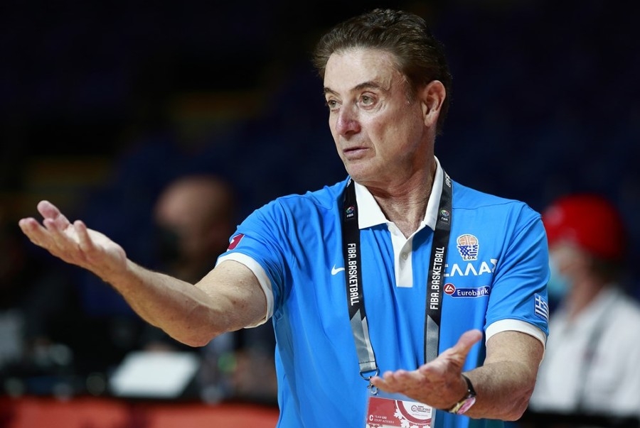 Πιτίνο: «Τώρα κατάλαβα πόσο σημαντικοί είναι αυτοί οι παίκτες – Εις το επανιδείν αδέρφια!»