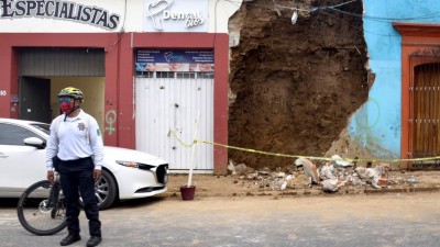 Μεξικό: Τουλάχιστον έξι νεκροί από τον σεισμό των 7,4 Ρίχτερ – Δεκάδες οι σοβαρά τραυματίες
