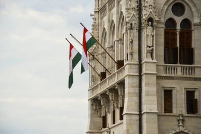 Ουγγαρία: Αύξηση - σοκ στα επιτόκια κατά 185 μ.β. στο 7,75% - Γιατί καταρρέει το φιορίνι