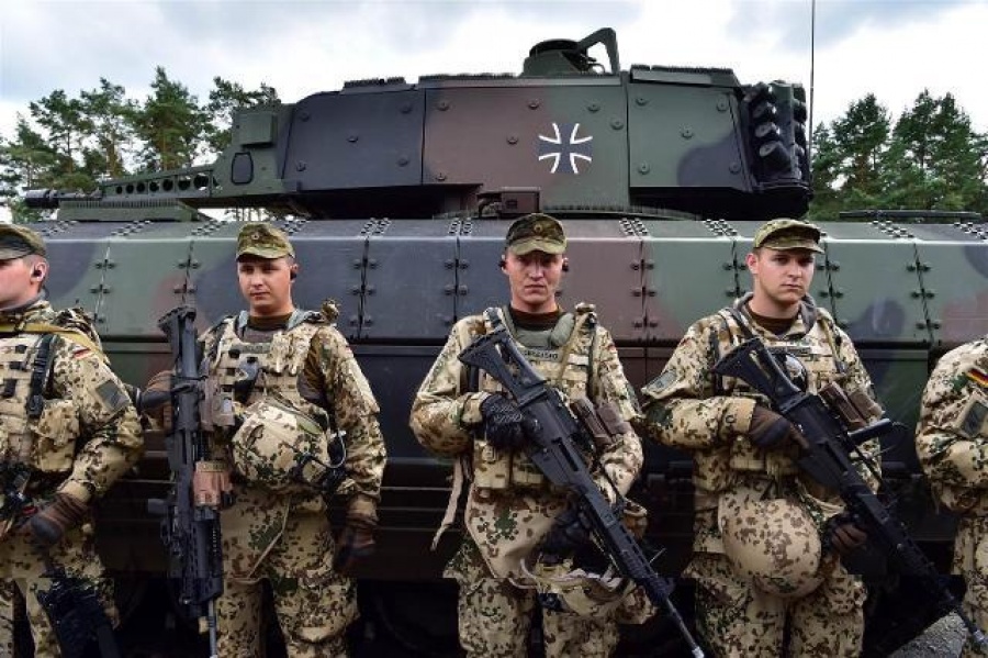 Επαναφορά της υποχρεωτικής στρατιωτικής θητείας εξετάζει η Γερμανία