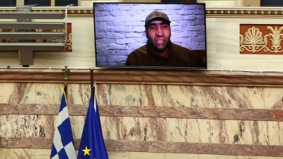 Φιάσκο η ομιλία Zelensky στη Βουλή - Παραδοχή από Μαξίμου μετά τον πολιτικό «σεισμό»: Λάθος το μήνυμα μαχητή του Azov