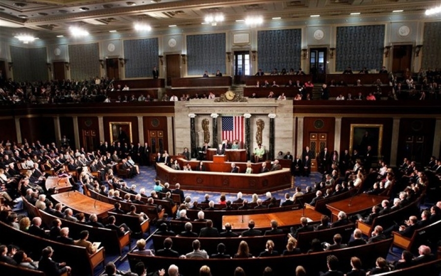 ΗΠΑ: Η Γερουσία πέρασε νόμο που απαγορεύει τις εισαγωγές ρωσικών ενεργειακών πόρων