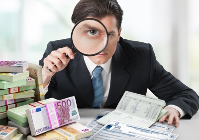 Επιτροπή Κεφαλαιαγοράς και Ελληνικό Χρηματιστήριο εξετάζουν οι εταιρίες του FTSE 25 να ελέγχονται μόνο από διεθνή ορκωτό