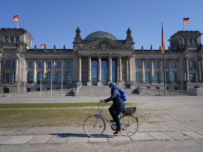 Προς παράταση έως τις 31/1 το lockdown στη Γερμανία – Σύσκεψη Merkel με τους πρωθυπουργούς των κρατιδίων