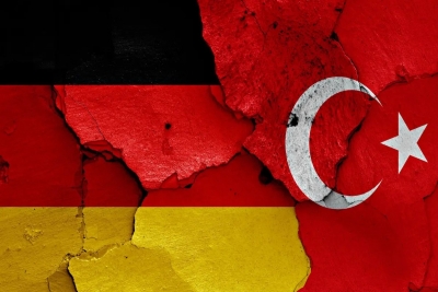 Mύδροι του τουρκικού ΥΠΕΞ κατά Γερμανίας - Αντιπρόεδρος γερμανικής Βουλής εναντίον Erdogan: Είσαι αρουραίος των υπονόμων