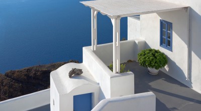 Ξεκίνησε η διάθεση σπιτιών στα νησιά για τη χειμερινή σεζόν - Πόσο νοικιάζονται