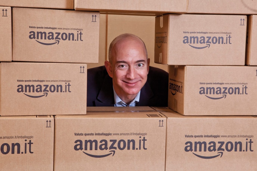Απίστευτες καταγγελίες για τη συμπεριφορά της Amazon προς τους εργαζομένους