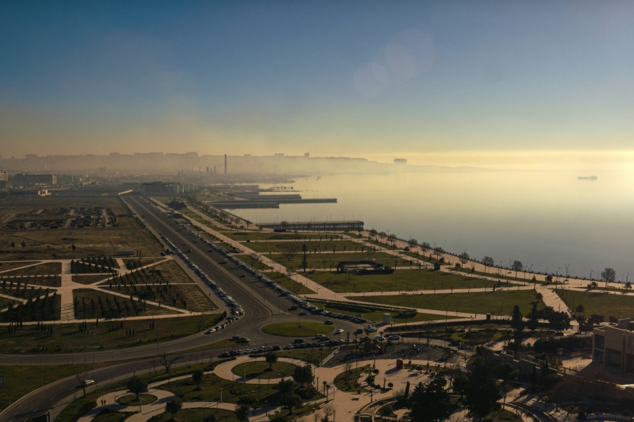 Η Ασιατική Τράπεζα Ανάπτυξης στηρίζει την Κασπία και ρίχνει δισεκατομμύρια για τον Μεσαίο Διάδρομο