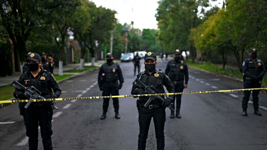 Λουτρό αίματος στο Μεξικό – Τουλάχιστον 12 νεκροί από ένοπλη επίθεση σε γιορτή