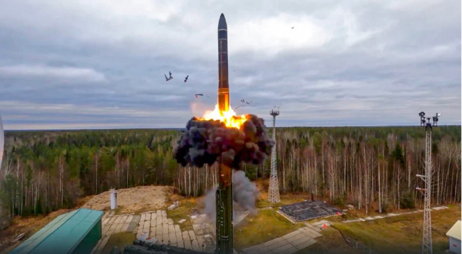 Παιχνίδια πυρηνικού πολέμου: Οι ΗΠΑ θα εκβιάσουν τη Ρωσία να …πατήσει το «κουμπί», μετά την αντεπίθεση της Ουκρανίας