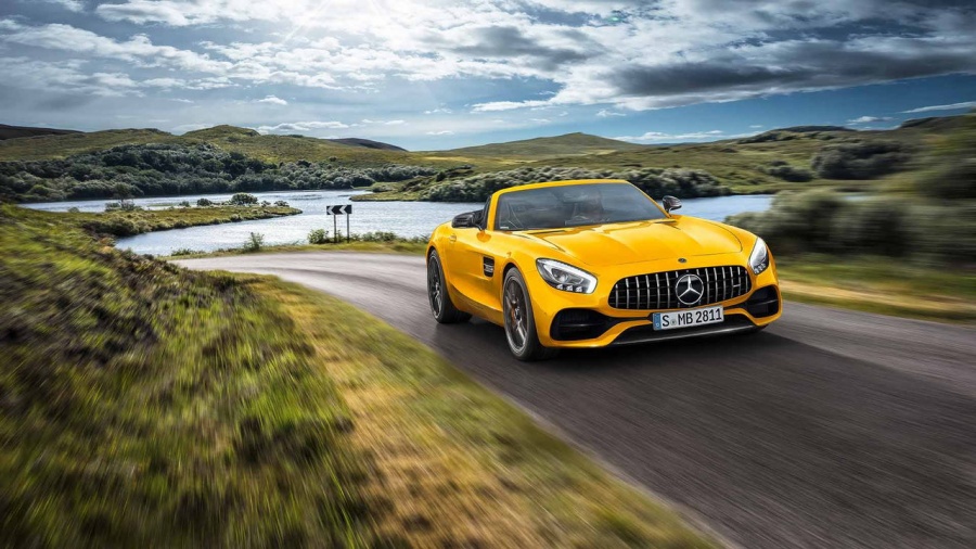 Νέα έκδοση Mercedes-AMG GT S Roadster με 522 άλογα