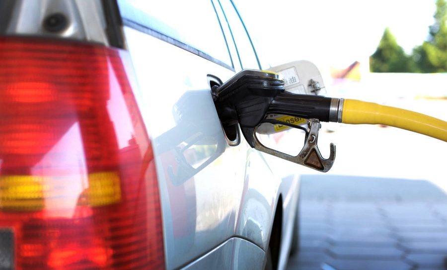 Την 6η ακριβότερη βενζίνη στον κόσμο έχει η Ελλάδα – Ξεπερνάμε και την Ελβετία