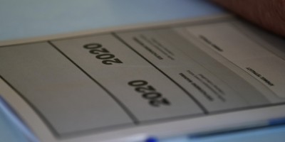 Πανελλήνιες: Σε Κοινωνιολογία και Βιολογία εξετάζονται σήμερα 19/6 οι υποψήφιοι των Γενικών Λυκείων