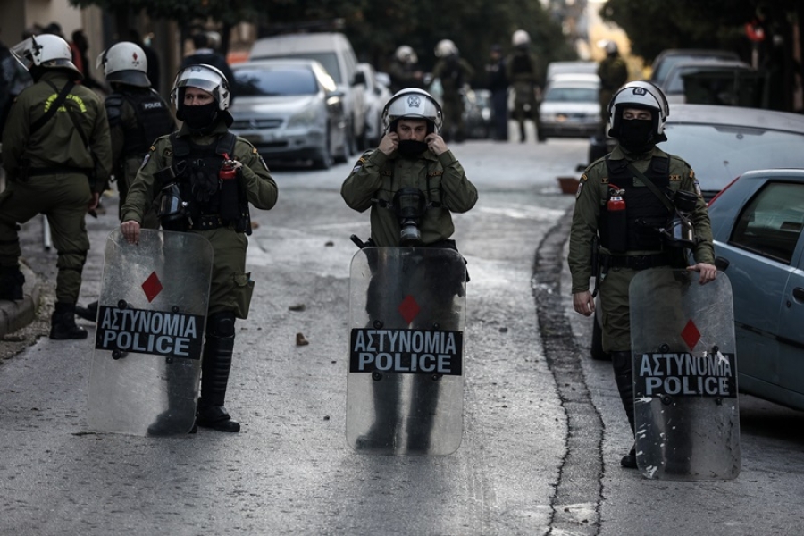 Θεσσαλονίκη: Επεισόδια με μολότοφ και πέτρες στην Καμάρα, μετά από πορεία αντιεξουσιαστών