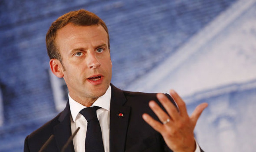 Macron: Οικονομικές κυρώσεις στις χώρες της ΕΕ, που αρνούνται τη χορήγηση ασύλου σε μετανάστες