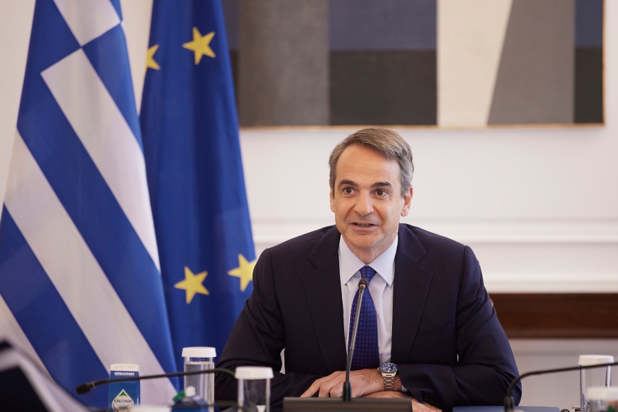 Μητσοτάκης: Από το 2030 θα απαγορεύεται η πώληση νέων ΙΧ με κινητήρες εσωτερικής καύσης