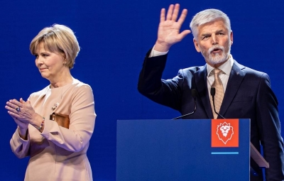 Τσεχία – Προεδρικές εκλογές: Νικητής ο Pavel με 58,3% - Στο 41,6% ο Babis, στο 70% η συμμετοχή των ψηφοφόρων