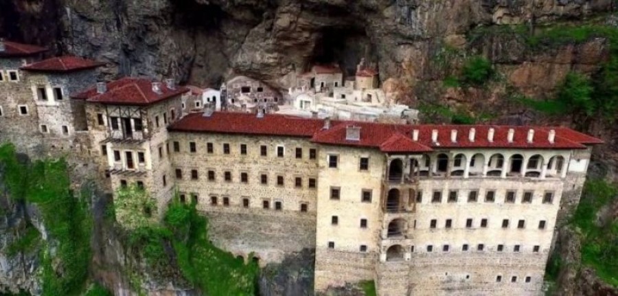 Το Οικουμενικό Πατριαρχείο διαψεύδει Erdogan για τη λειτουργία στην Παναγία Σουμελά