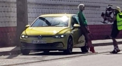 Σε κοινή θέα το νέο VW Golf!