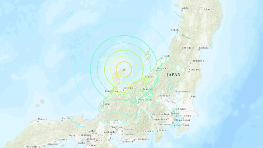 Σεισμός 7,6 Ρίχτερ στην Ιαπωνία - Υποβάθμιση της προειδοποίησης για τσουνάμι - Ανησυχία για τους πυρηνικούς σταθμούς