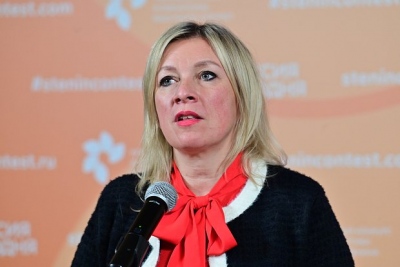 Η Zakharova κάλεσε τους Ιάπωνες διπλωμάτες να... γονατίσουν και να ζητήσουν συγγνώμη από τη Ρωσία