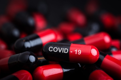 Merck εναντίον Pfizer για το χάπι κατά της covid 19 - Καταγγέλλει πιθανές παρενέργειες