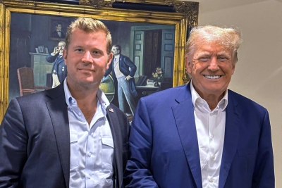 Βόμβες Γερουσιαστή Sheehy: Έγκλημα θα ήταν να αφήσει ο Trump το πρόβλημα σε 4η γενιά Αμερικανών – Γελοίος ο Kent για το Ιράν