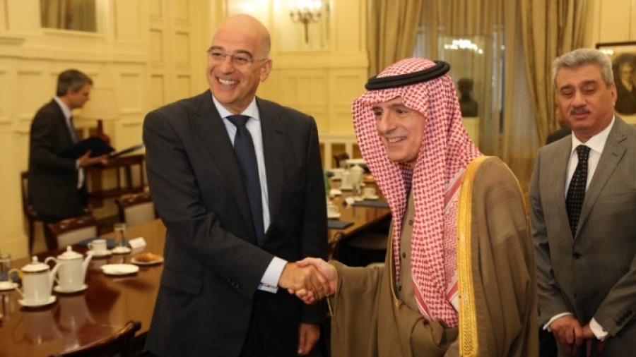 Σε εποικοδομητικό κλίμα η συνάντηση  Δένδια με τον υπ. Επικρατείας της Σ. Αραβίας - Στο επίκεντρο εμπορικές συναλλαγές και επενδύσεις