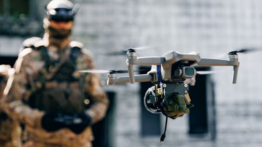 «Θερίζουμε ό,τι σπείραμε» - H χρήση drones από τον ρωσικό στρατό άλλαξε τον πόλεμο για πάντα