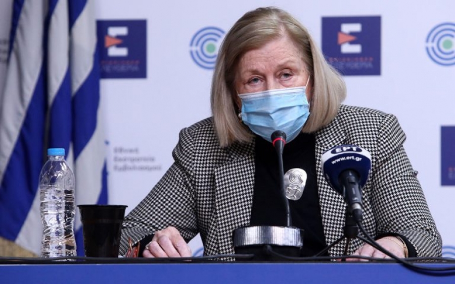 Θεοδωρίδου: Η σύσταση για δ’ δόση δεν έχει αλλάξει – Όφελος στους άνω των 60 με υποκείμενα