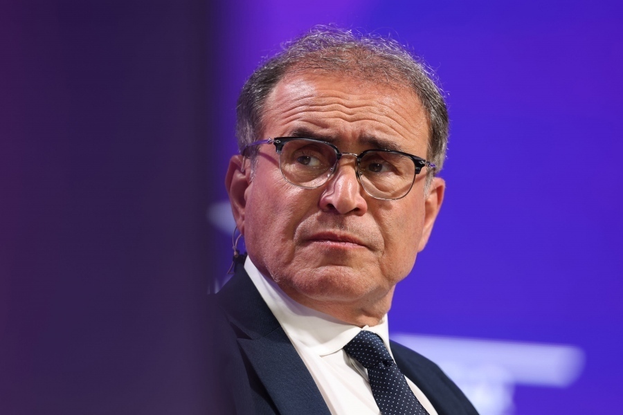 Roubini warns debt and oil threaten systemic crash